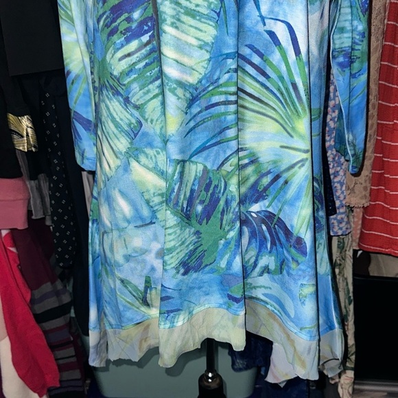 Live and Let Live Blue and GreenTropical Floral Patterned Dress/Coverup size L - Picture 4 of 9